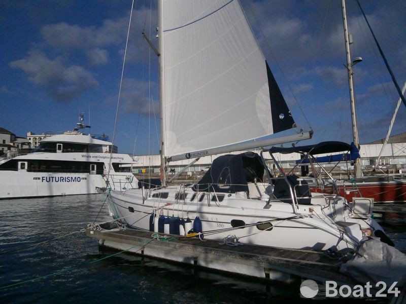Hunter Marine 386