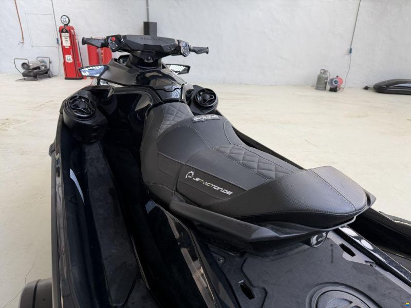 Sea Doo RXT