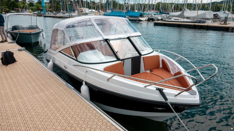 Coaster 600 Bow Rider