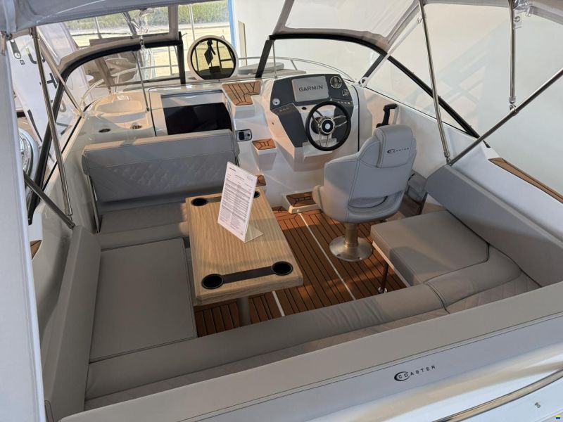 Coaster 600 Day Cruiser