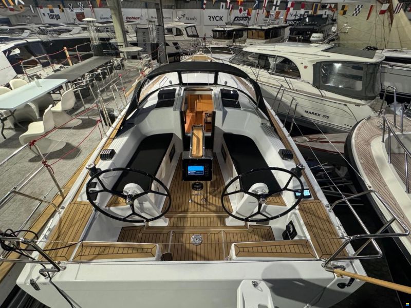 Hanse 348 - ERSTAUSLIEFERUNG!