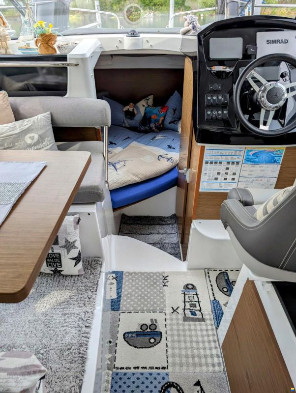 Jeanneau Merry Fisher 795