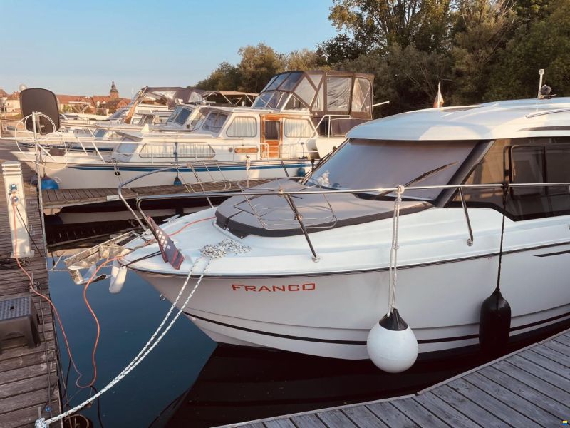 Jeanneau Merry Fisher 795