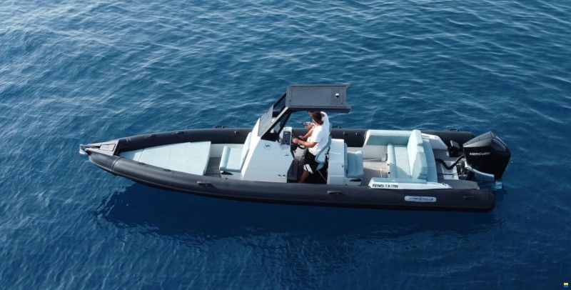 Hydrohulls HH8