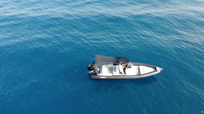 Hydrohulls HH8