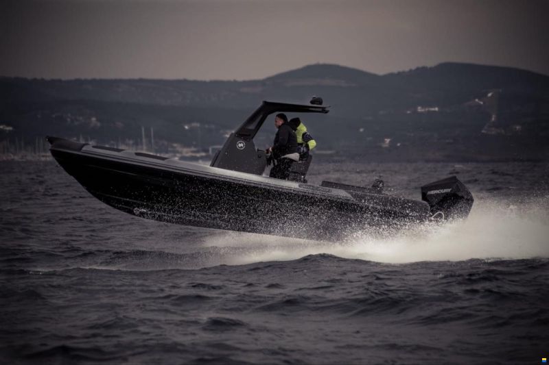 Hydrohulls HH7