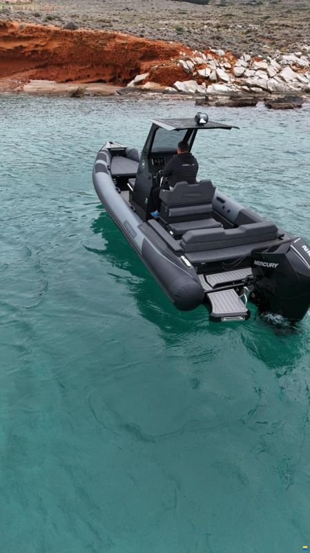 Hydrohulls HH7