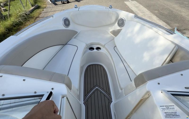 Bayliner 235