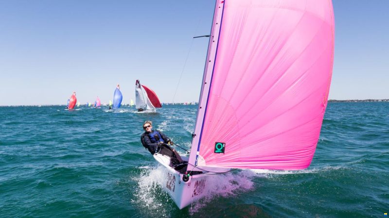 Melges 15