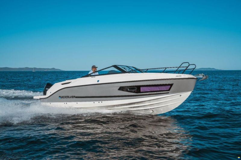 Quicksilver ACTIV 755 CRUISER