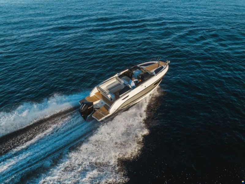 Quicksilver ACTIV 755 CRUISER