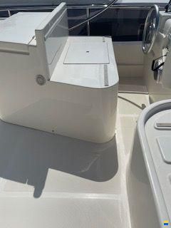 Ferretti 681
