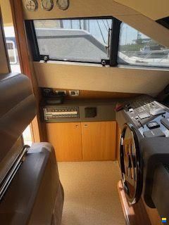 Ferretti 681