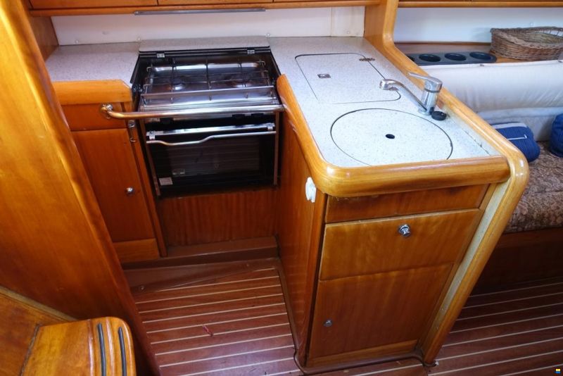 Bavaria 32 C