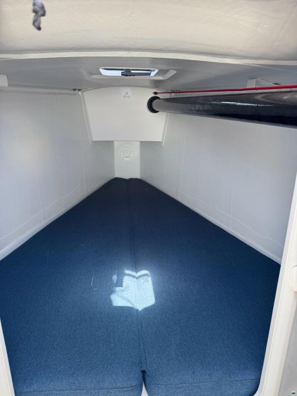 Beneteau First 27