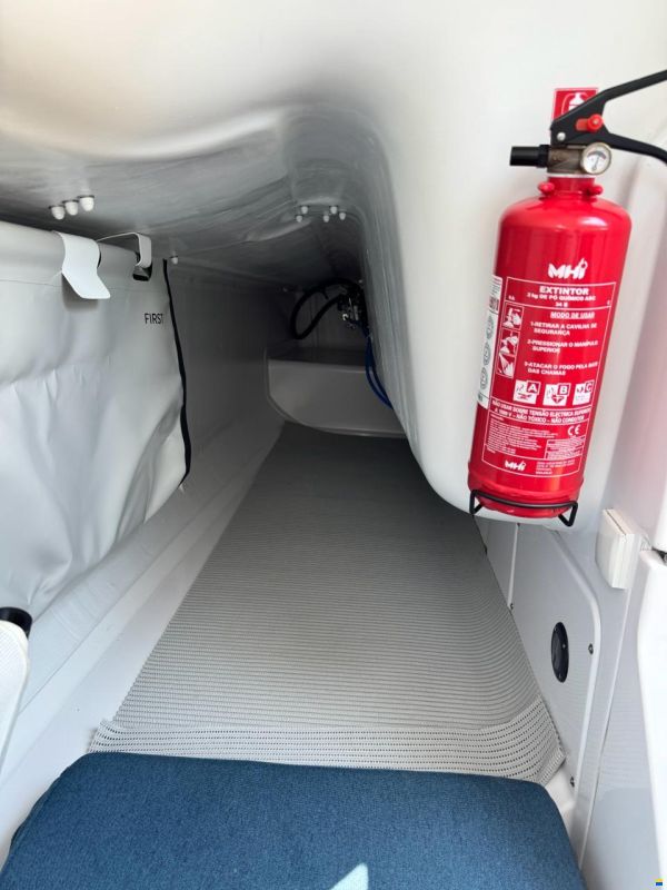 Beneteau First 27