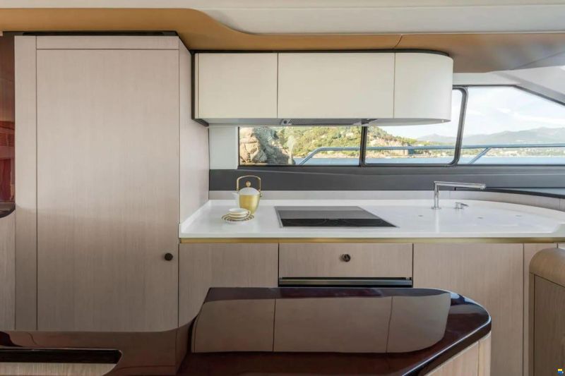Azimut 60