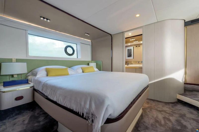 Azimut 60