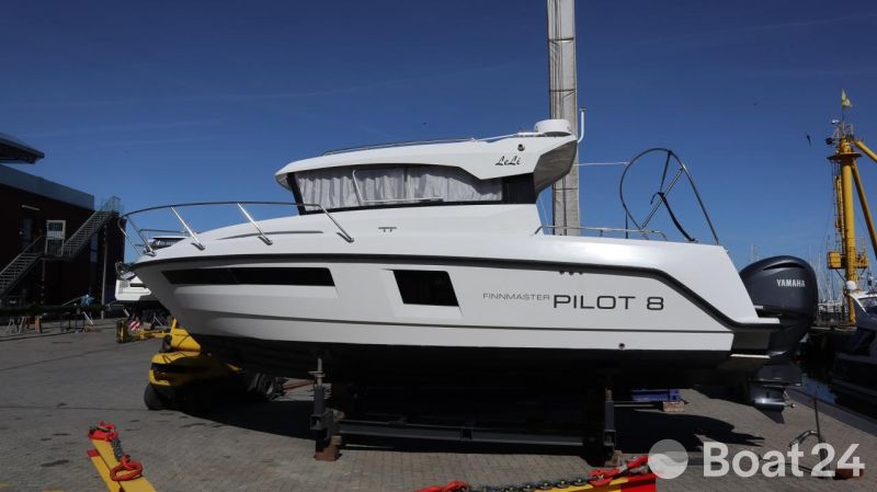 Finnmaster PILOT 8