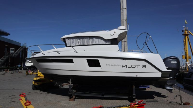Finnmaster PILOT 8