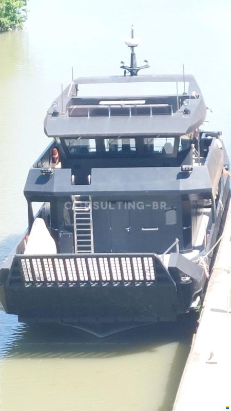 Cantiere Navale Vittoria Ladungsboot