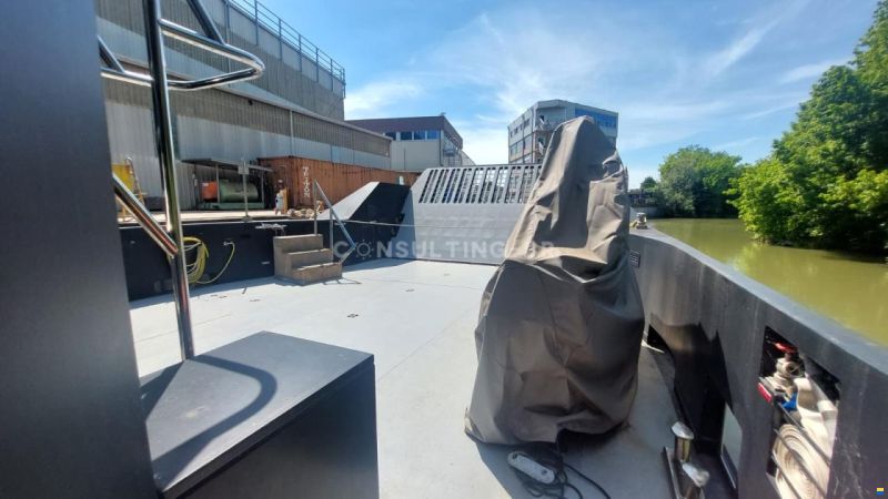 Cantiere Navale Vittoria Ladungsboot