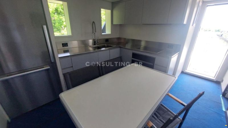 Cantiere Navale Vittoria Ladungsboot