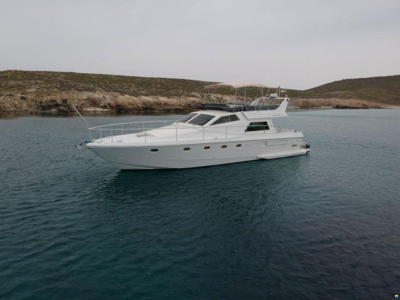 Ferretti Altura 52S