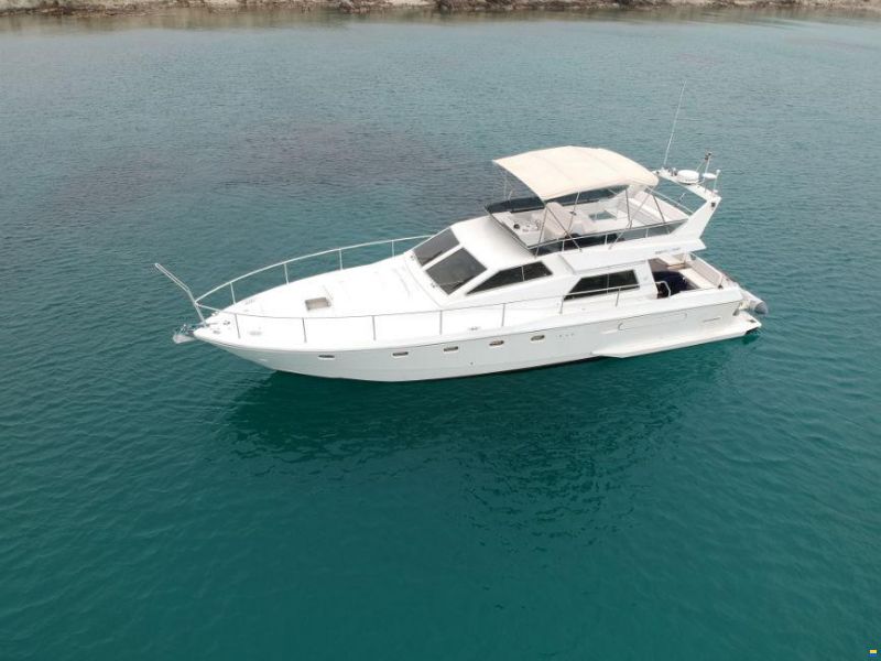 Ferretti Altura 52S