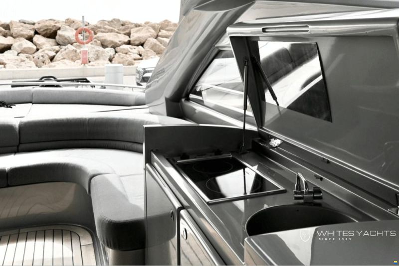 Pershing 56
