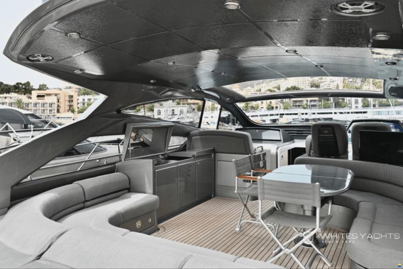 Pershing 56