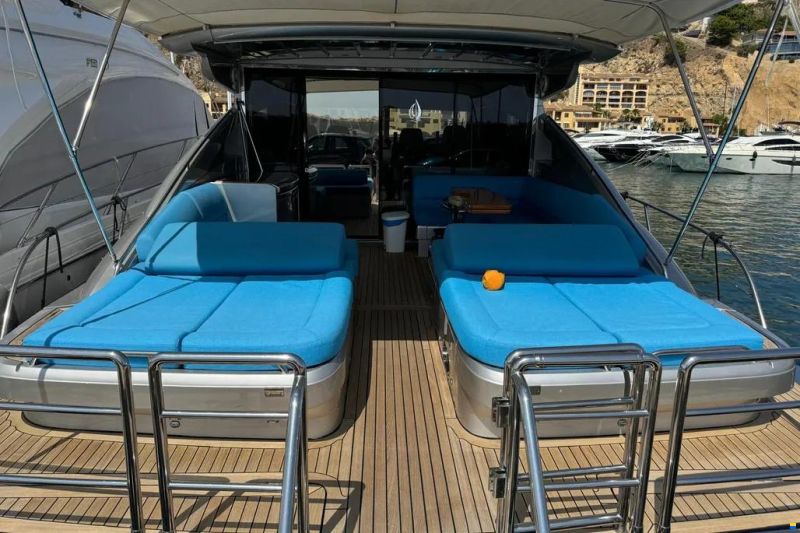 Princess V70