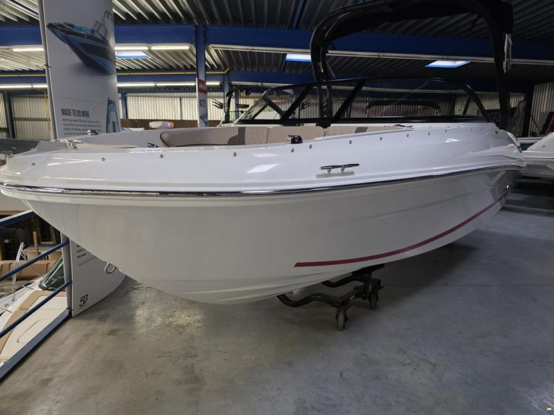 Bayliner VR4 Inboard