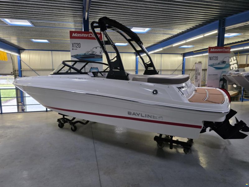 Bayliner VR4 Inboard
