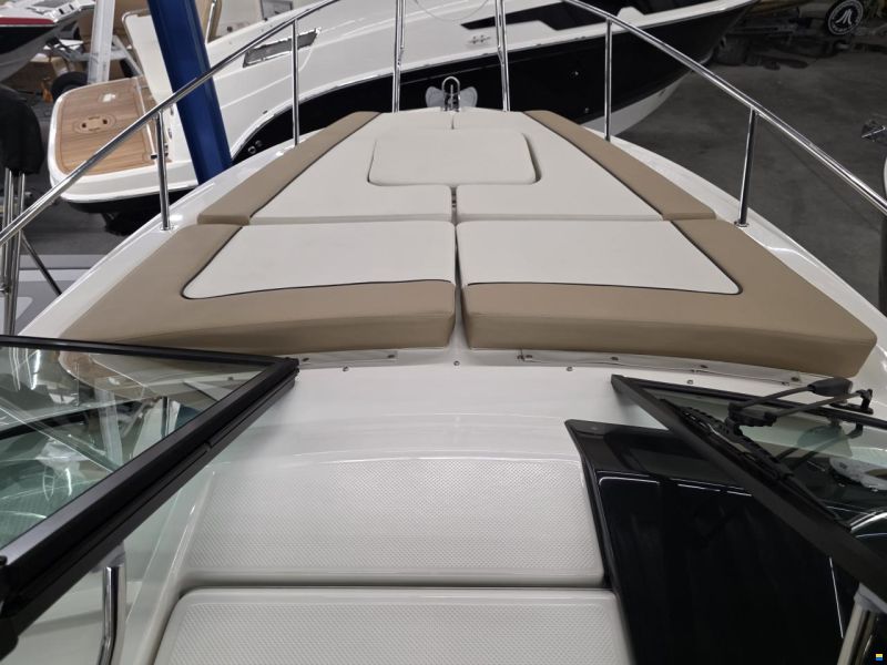 Bayliner Ciera 8