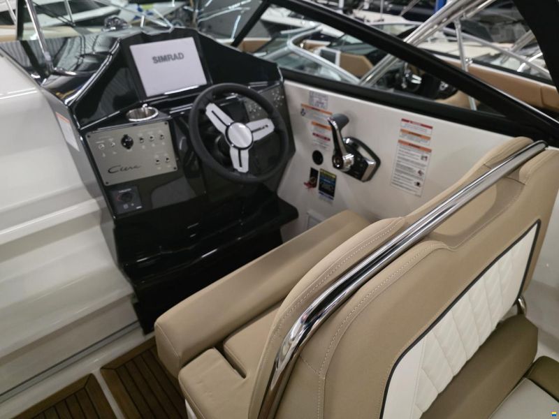 Bayliner Ciera 8