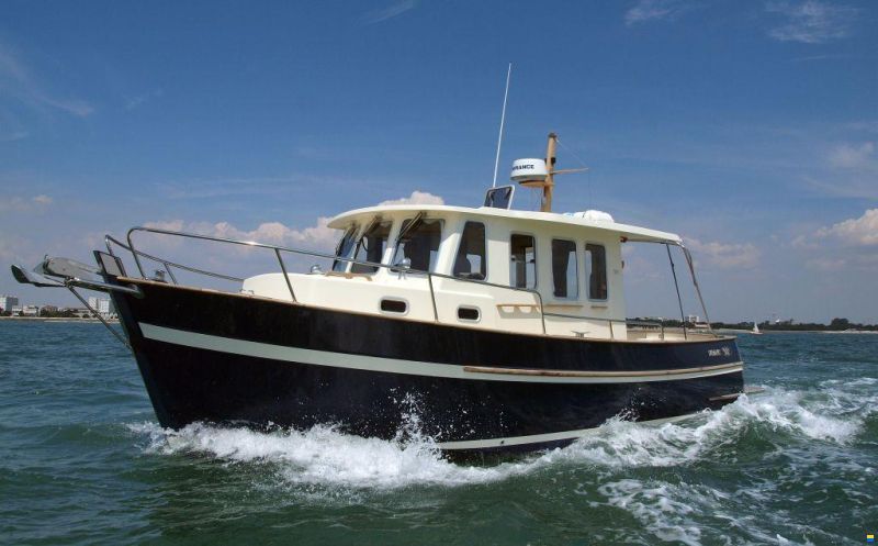 Rhéa 850 Timonier