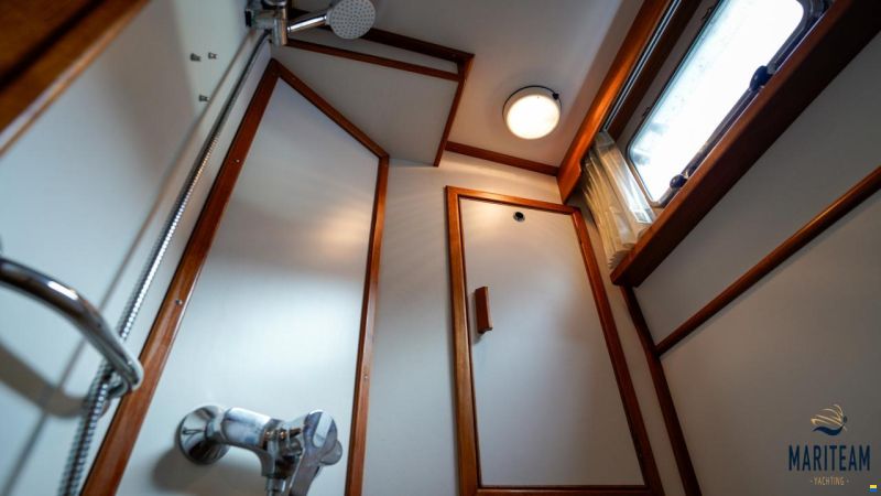 Grand Banks 42 Motoryacht