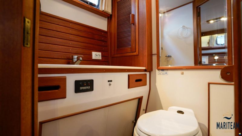 Grand Banks 42 Motoryacht
