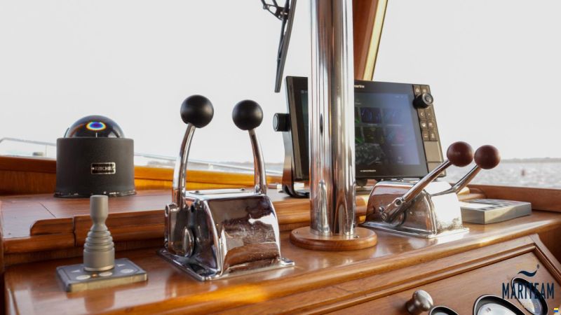 Grand Banks 42 Motoryacht