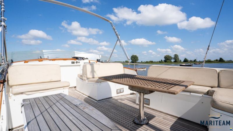 Grand Banks 42 Motoryacht