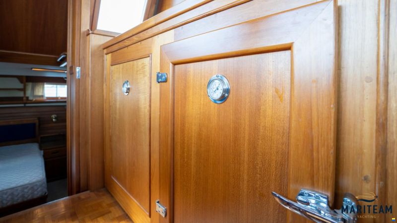 Grand Banks 42 Motoryacht