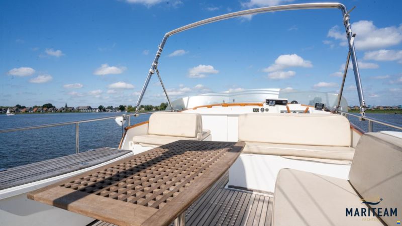 Grand Banks 42 Motoryacht