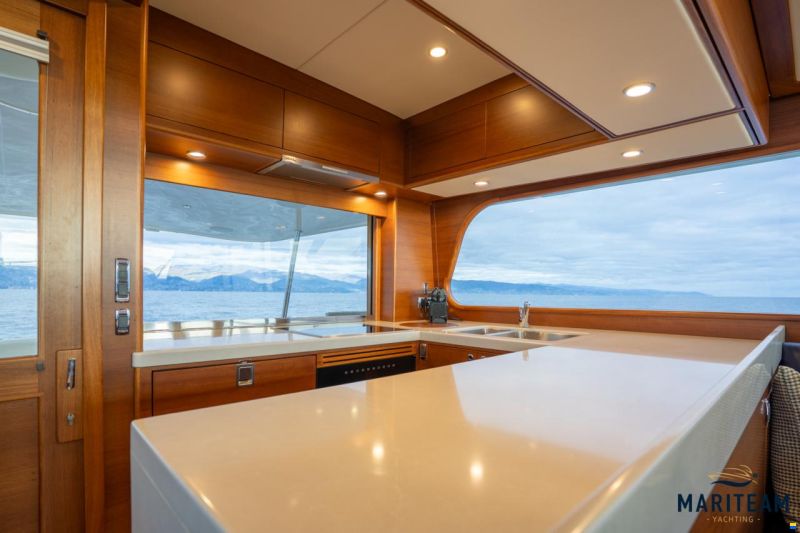 Grand Banks GB60