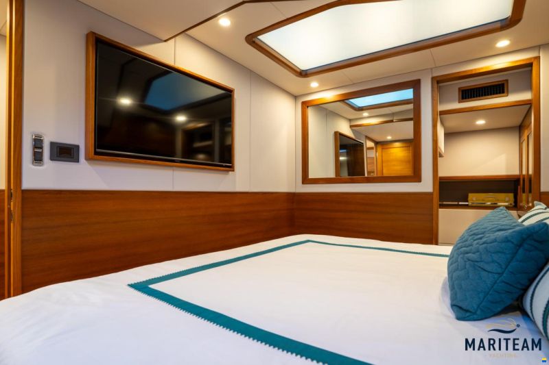 Grand Banks GB60