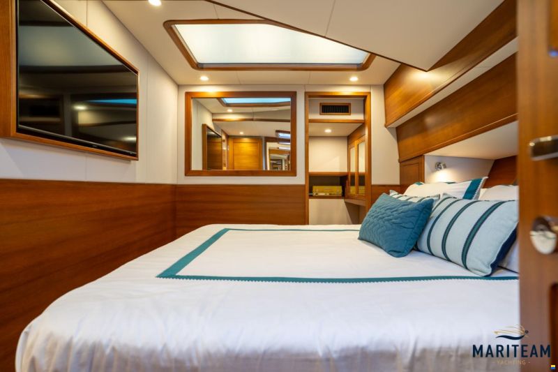 Grand Banks GB60