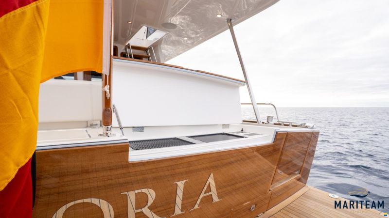 Grand Banks GB60