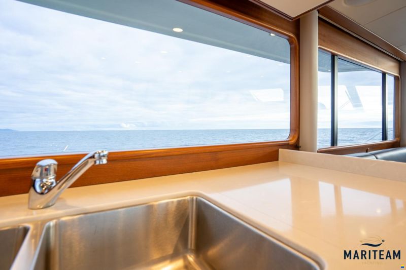 Grand Banks GB60