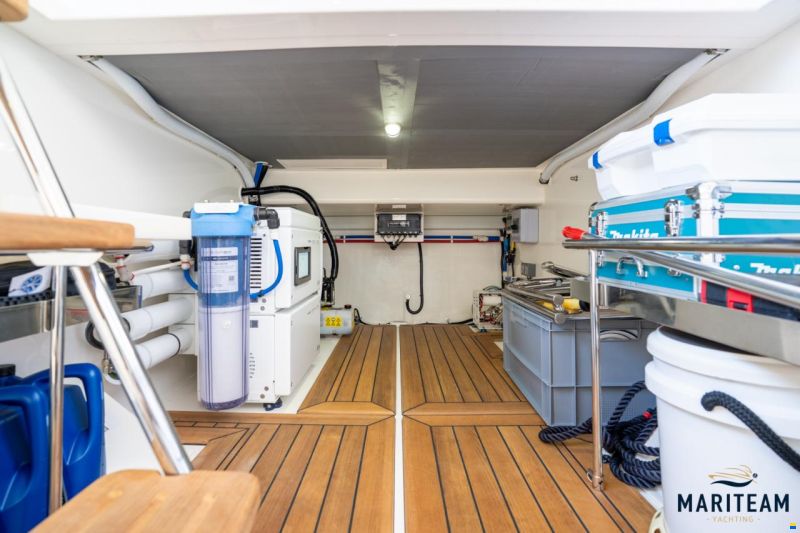 Grand Banks GB60