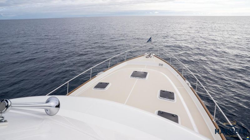 Grand Banks GB60